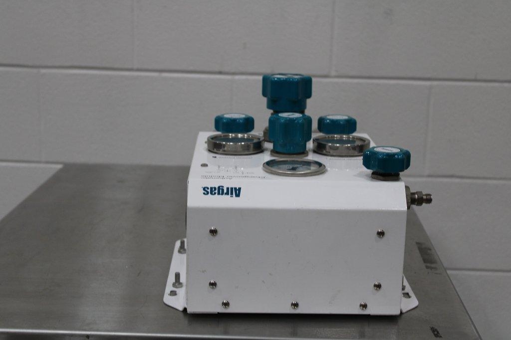 Airgas Automatic Changeover Module Y13CP145DRD for Uninterrupted Gas Flow