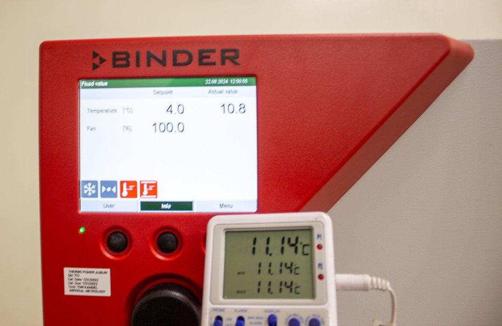 Binder KT 115 Refrigerated Incubator, 4-100C, Peltier Technology, 102L