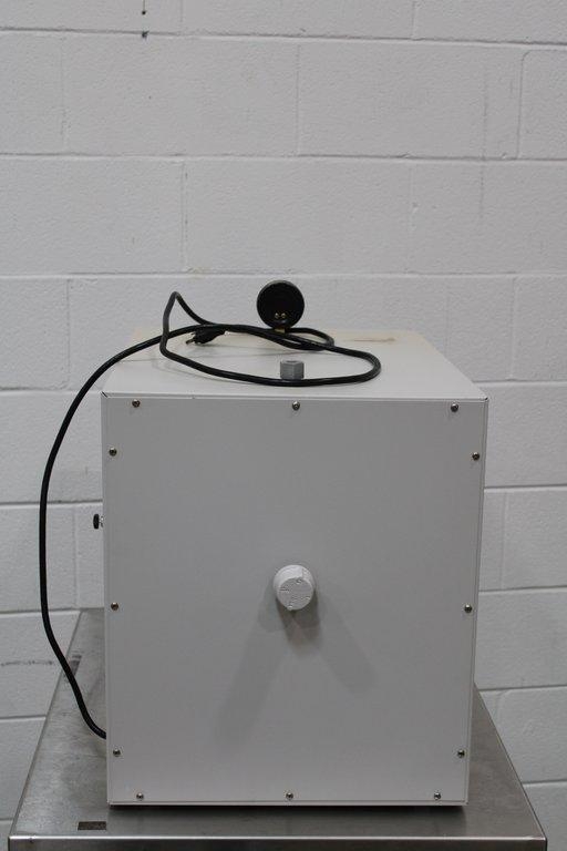 Precision Vacuum Oven Model 29 Vacuum Oven 1.5 cu ft 35C to 200C Used