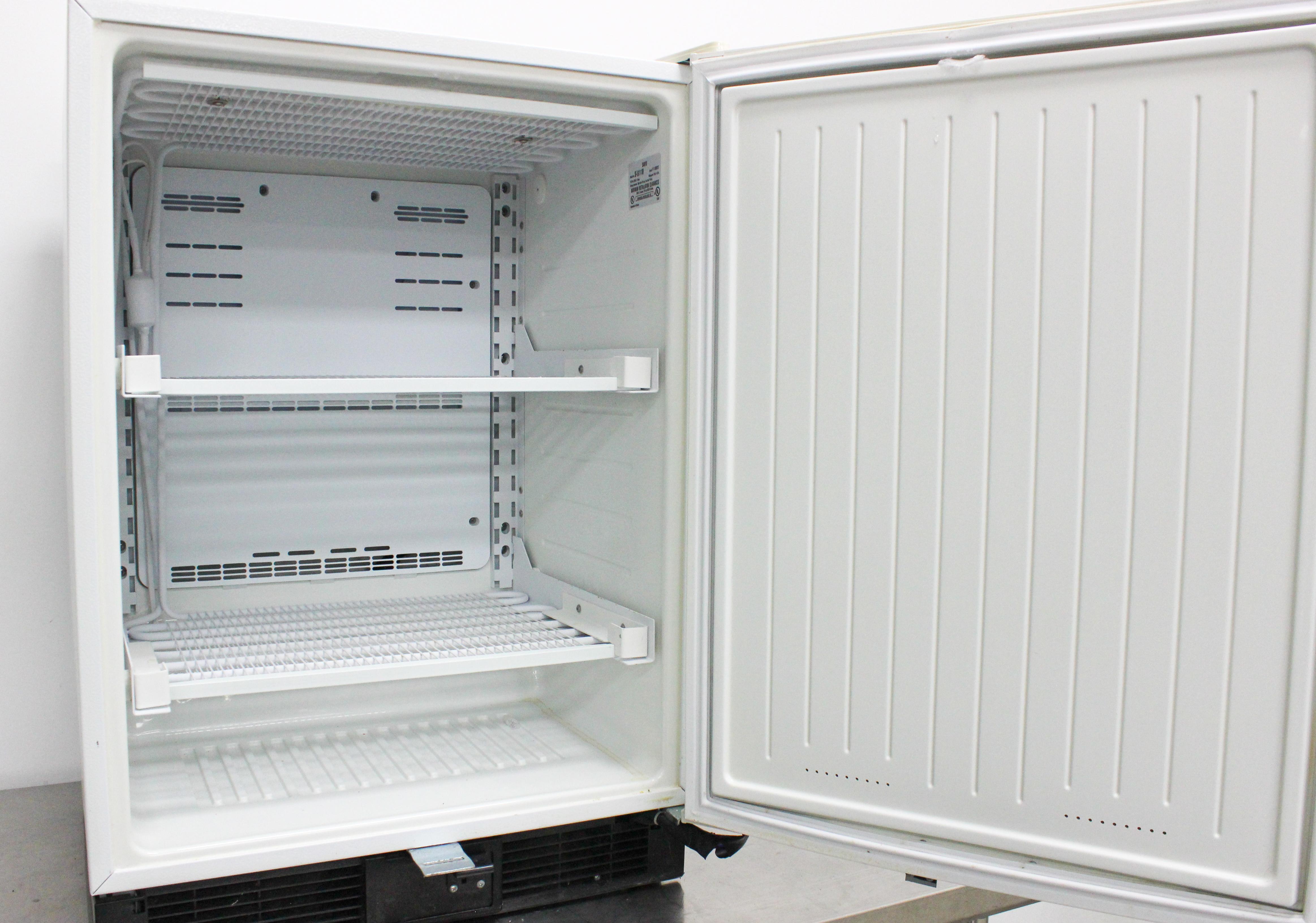 VWR/Sanyo SF-L6111W Freezer Cold Storage -15°C to -25°C 5.4 Cu Ft Capacity