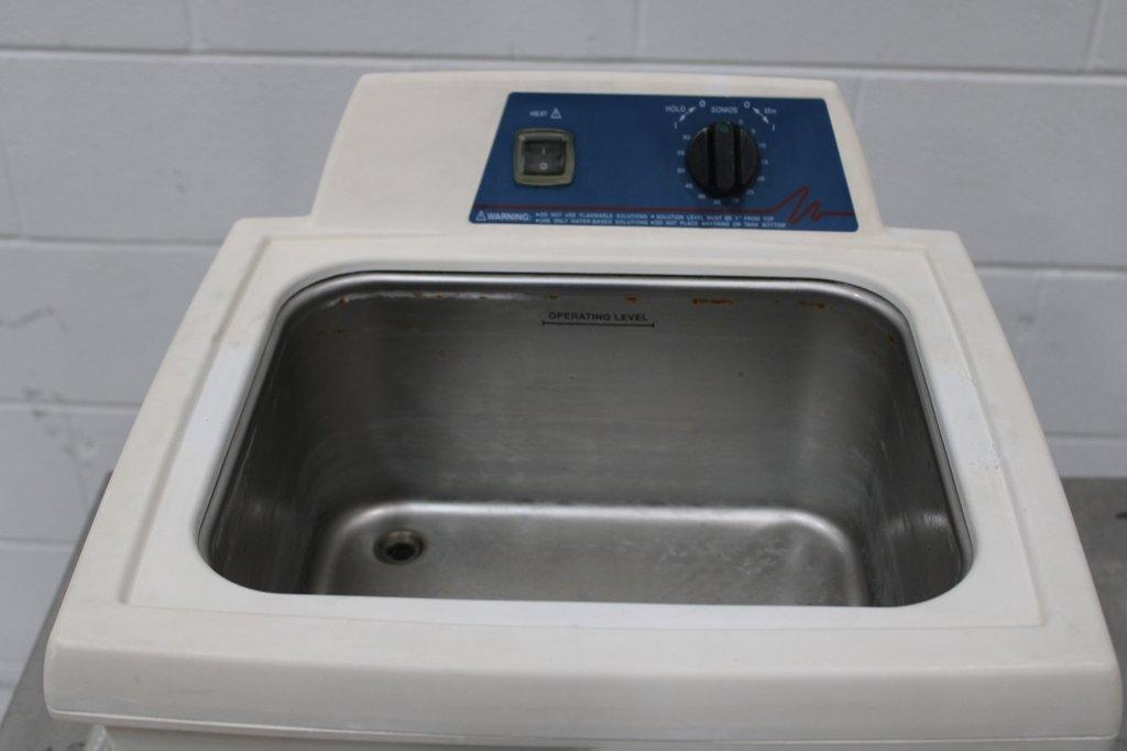 Branson 5510R-MTH Ultrasonic Cleaner Small Equipment 117V 2005 Model