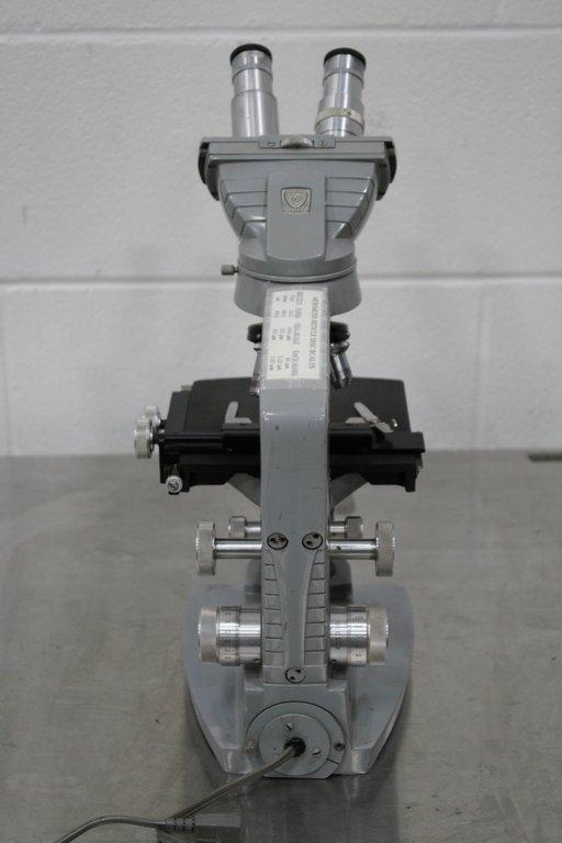 American Optical Spencer Model 650 Compound Microscope 40x-1000x Magnification
