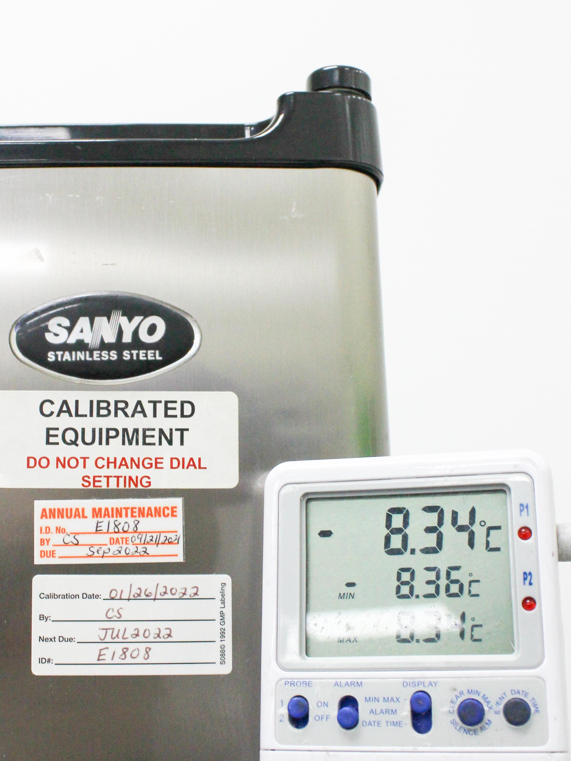 Sanyo SR-3660S Compact Refrigerator 3.6 Cu Ft Stainless Steel Office Dorm