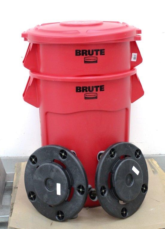 Rubbermaid Brute 55 Gallon Waste Management System with Dolly, Turn-Key