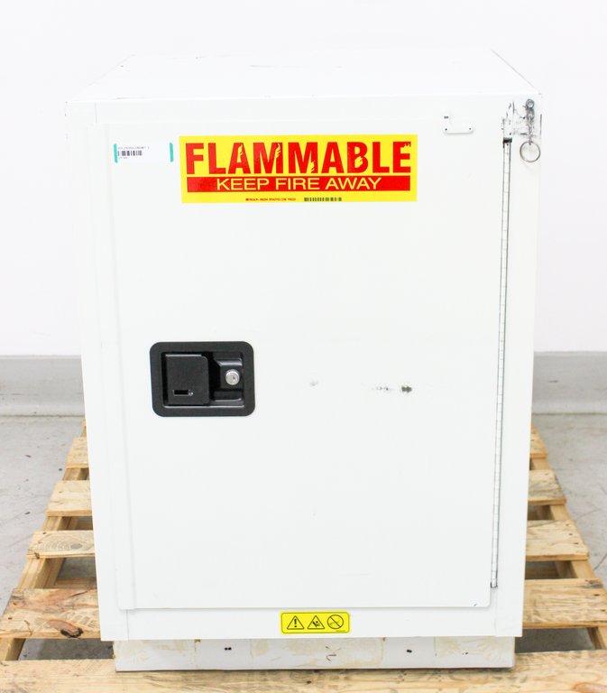 Justrite Sure Grip EX Storage Cabinet Corrosive Cabinet 15 Gal 8825272S Used
