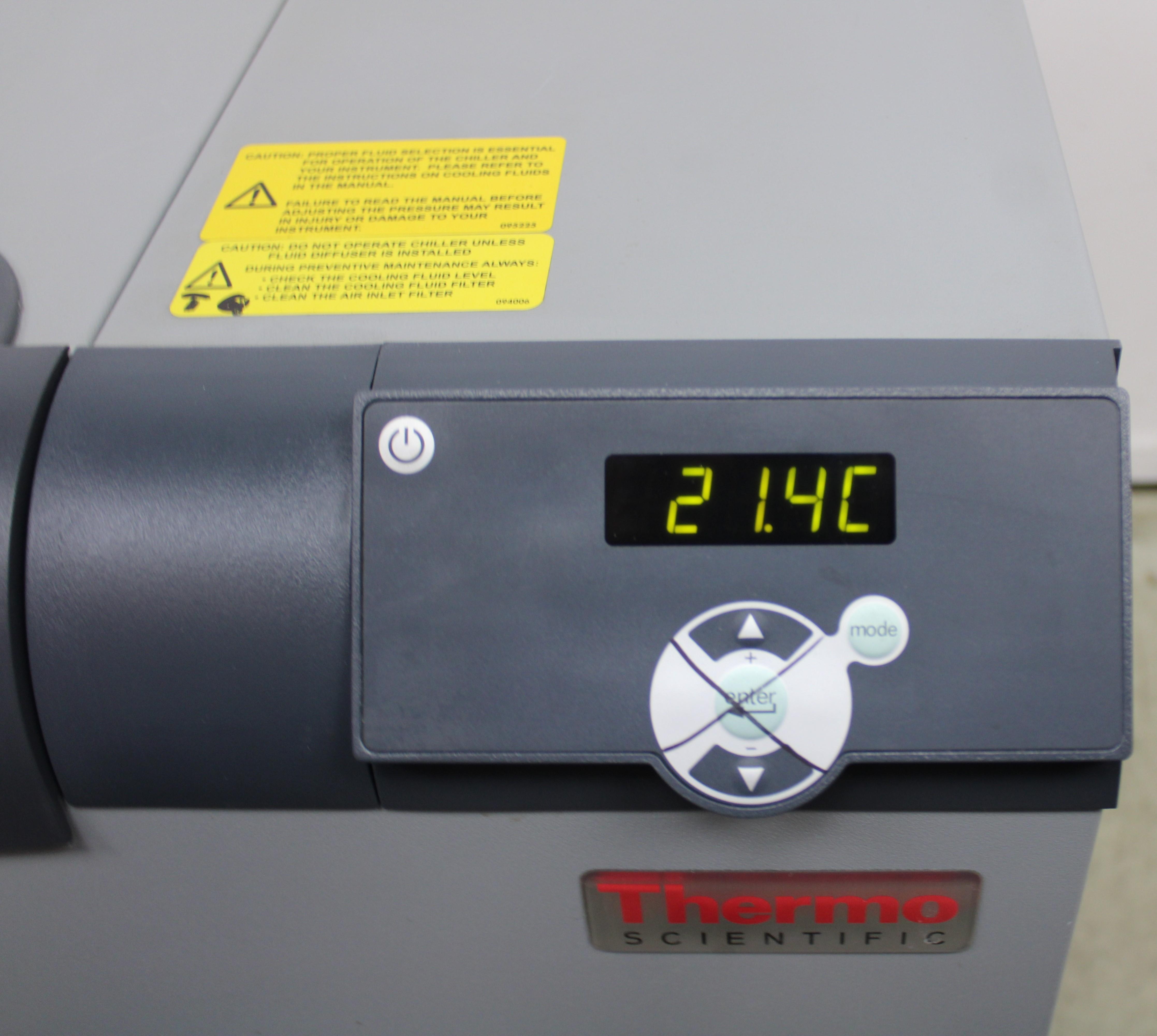 Thermo Neslab ThermoFlex 2500 Recirculating Chiller 230V 30-Day Warranty