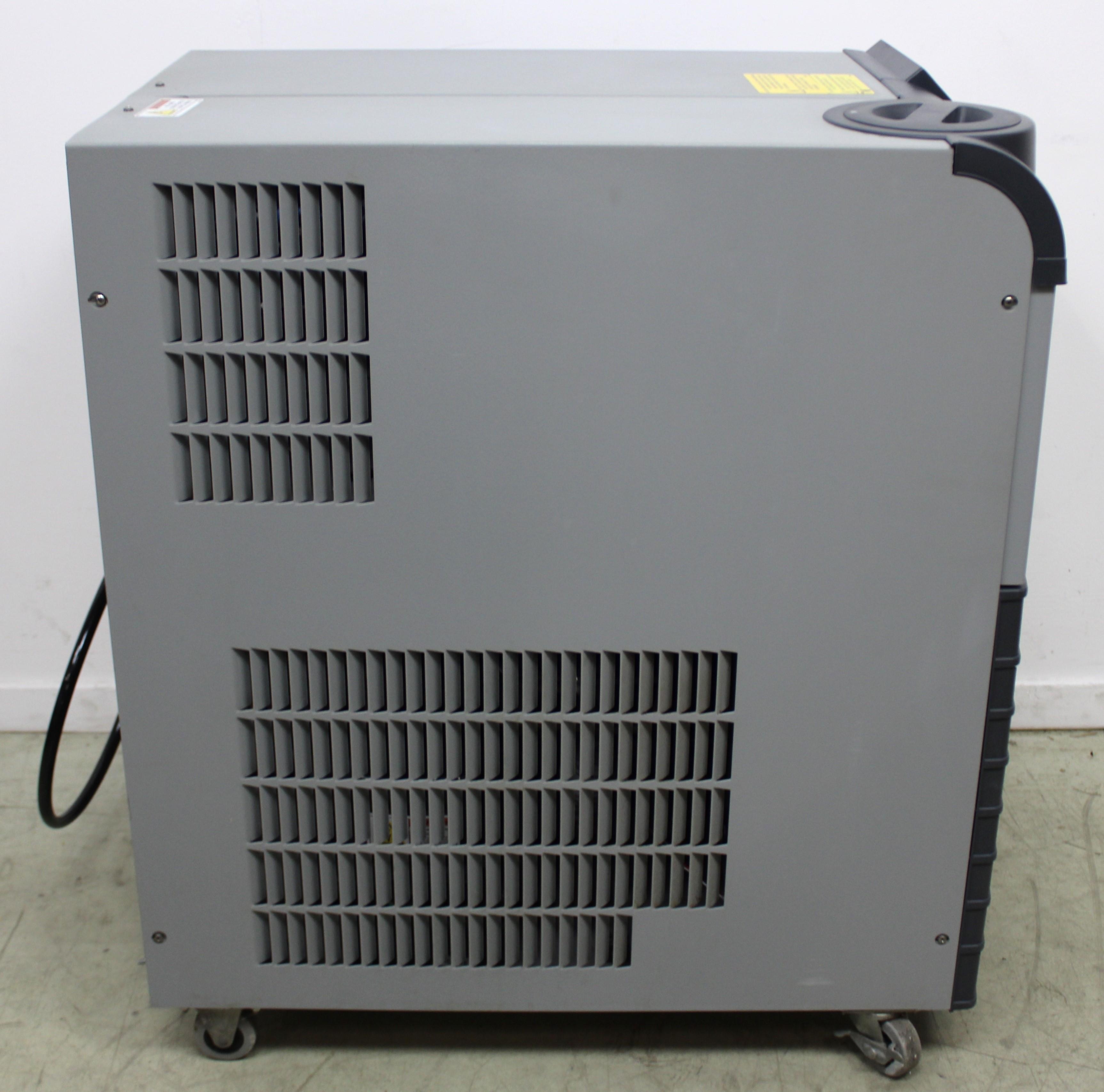 Thermo Neslab ThermoFlex 2500 Recirculating Chiller 230V 30-Day Warranty
