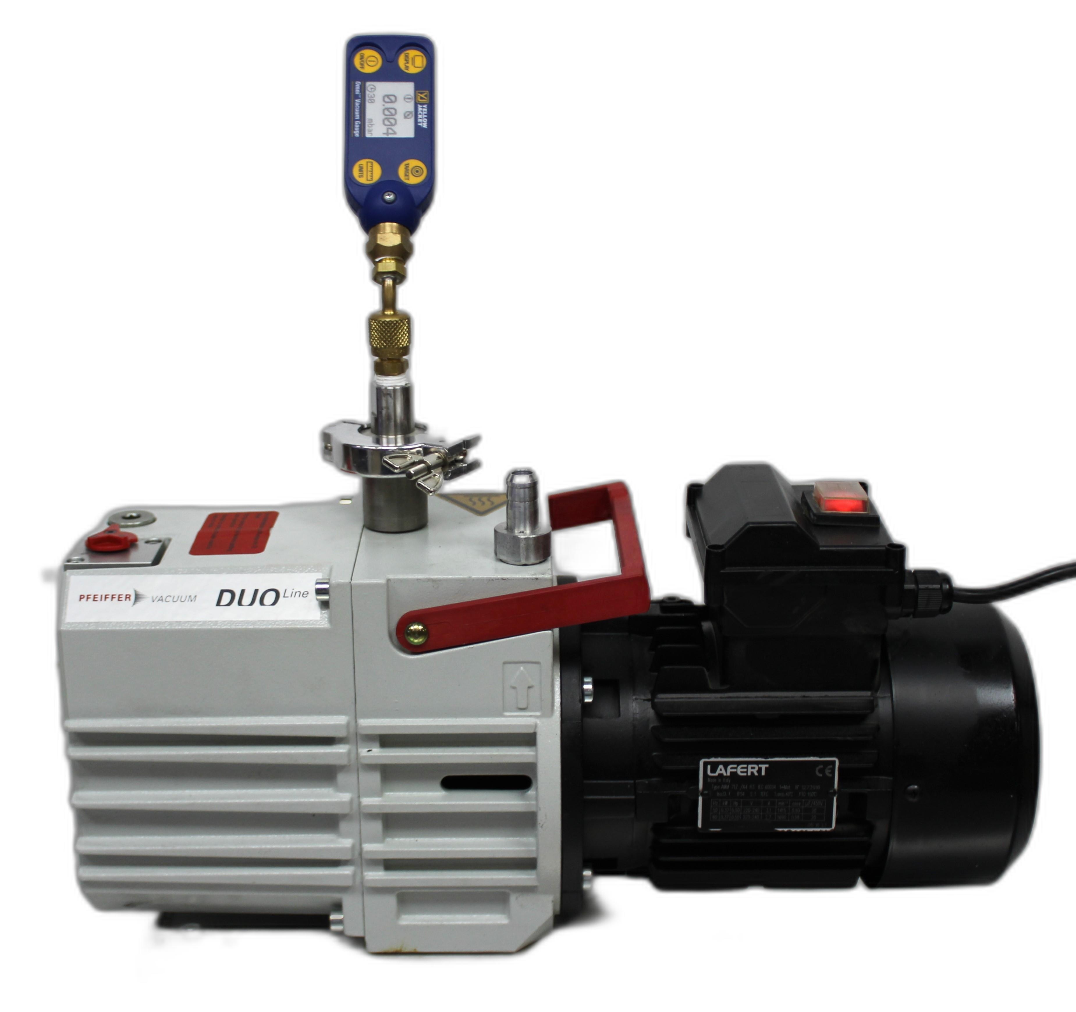 Pfeiffer DUO 5 M Vacuum Pump PK D61 017 Dual Stage 10-3 mbar 220-240V 2016