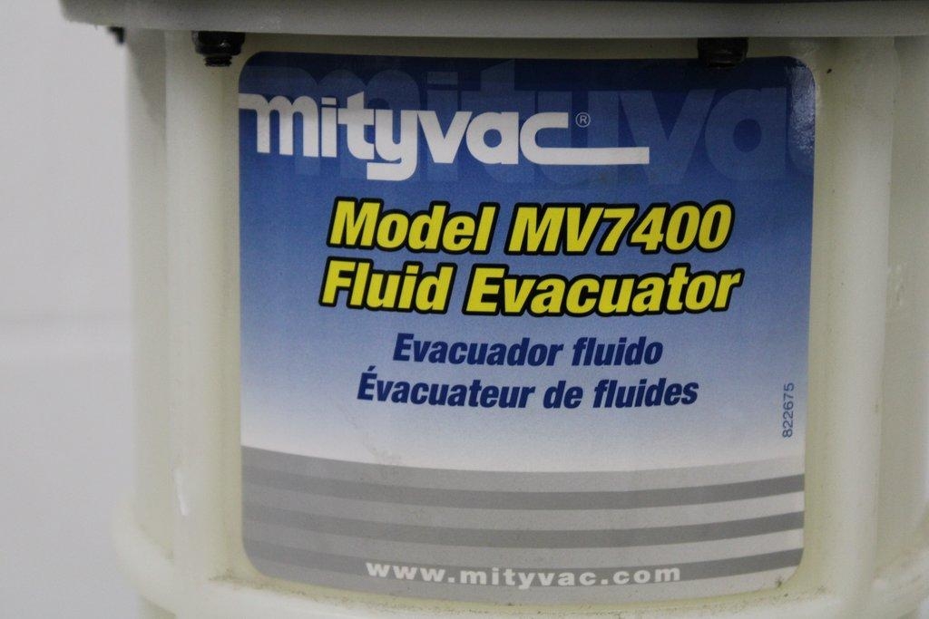 Mityvac MV7400 Fluid Evacuator, Large Reservoir, Auto Shut-Off, Polyethylene
