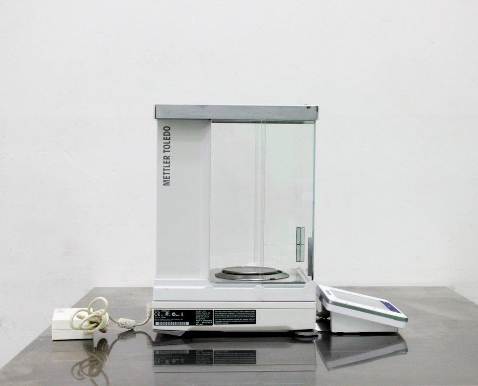 Mettler-Toledo XPE204S Scale Analytical Balance Fair Condition for Lab Use