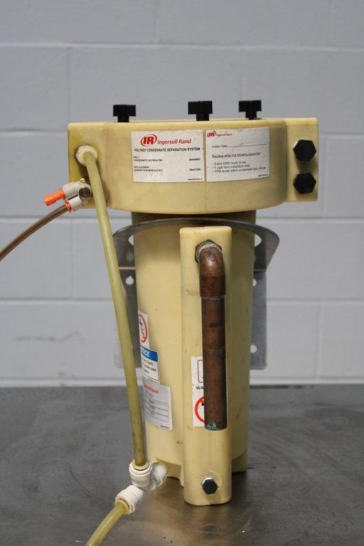 Ingersoll Rand PSG-7 Polysep Oil and Water Separator, 2 gal Capacity