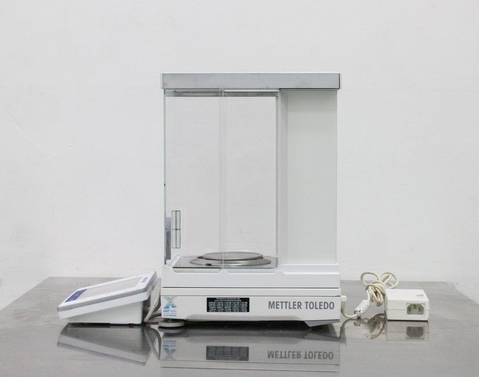 Mettler-Toledo XPE204S Scale Analytical Balance Fair Condition for Lab Use