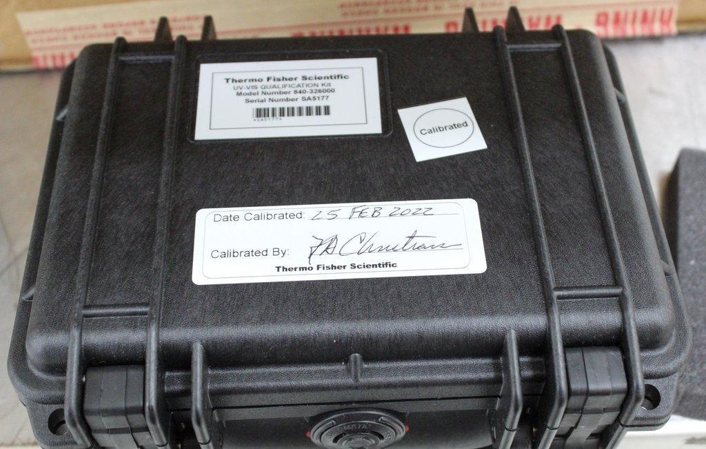 Thermo UV/Vis Qualification Kit 840-326000 Analytical Accessory Turnkey