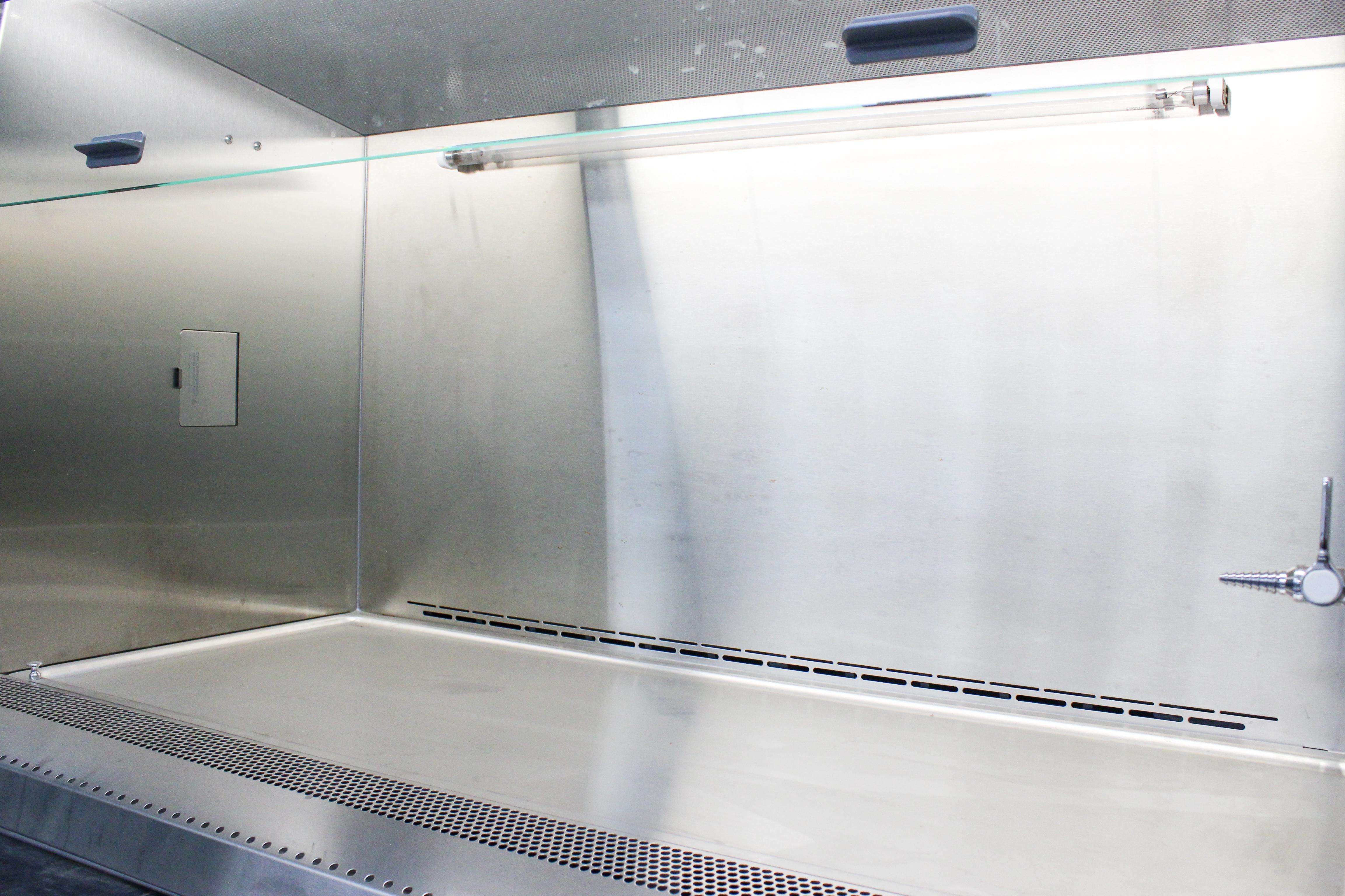 Labconco Purifier Logic+ 4Ft Class II A2 Biosafety Cabinet HEPA Filter