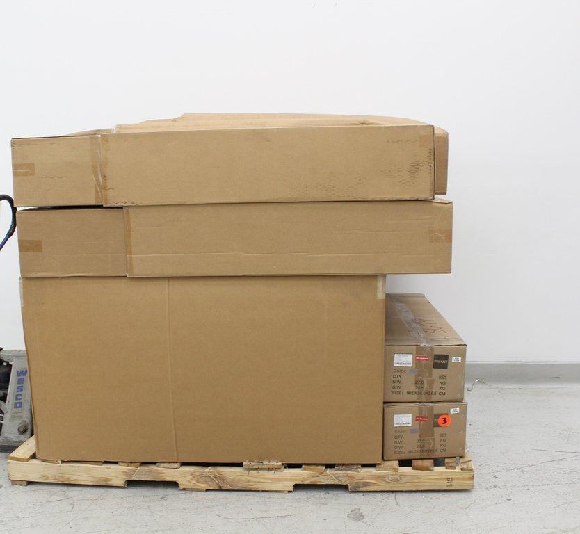 FRIANT C-LEG Adjustable Table Laboratory Facility Ergonomic Design