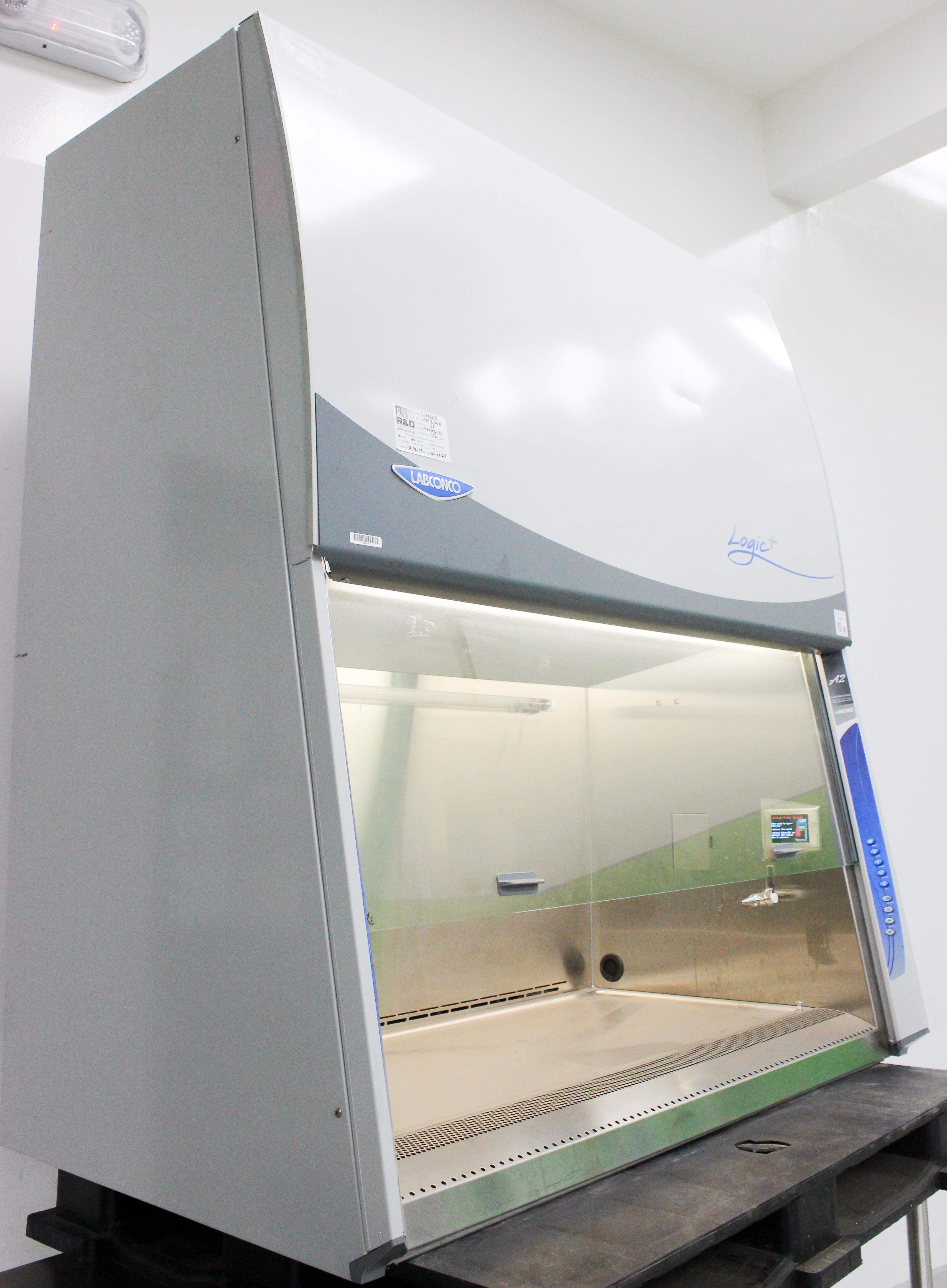 Labconco Purifier Logic+ 4Ft Class II A2 Biosafety Cabinet HEPA Filter