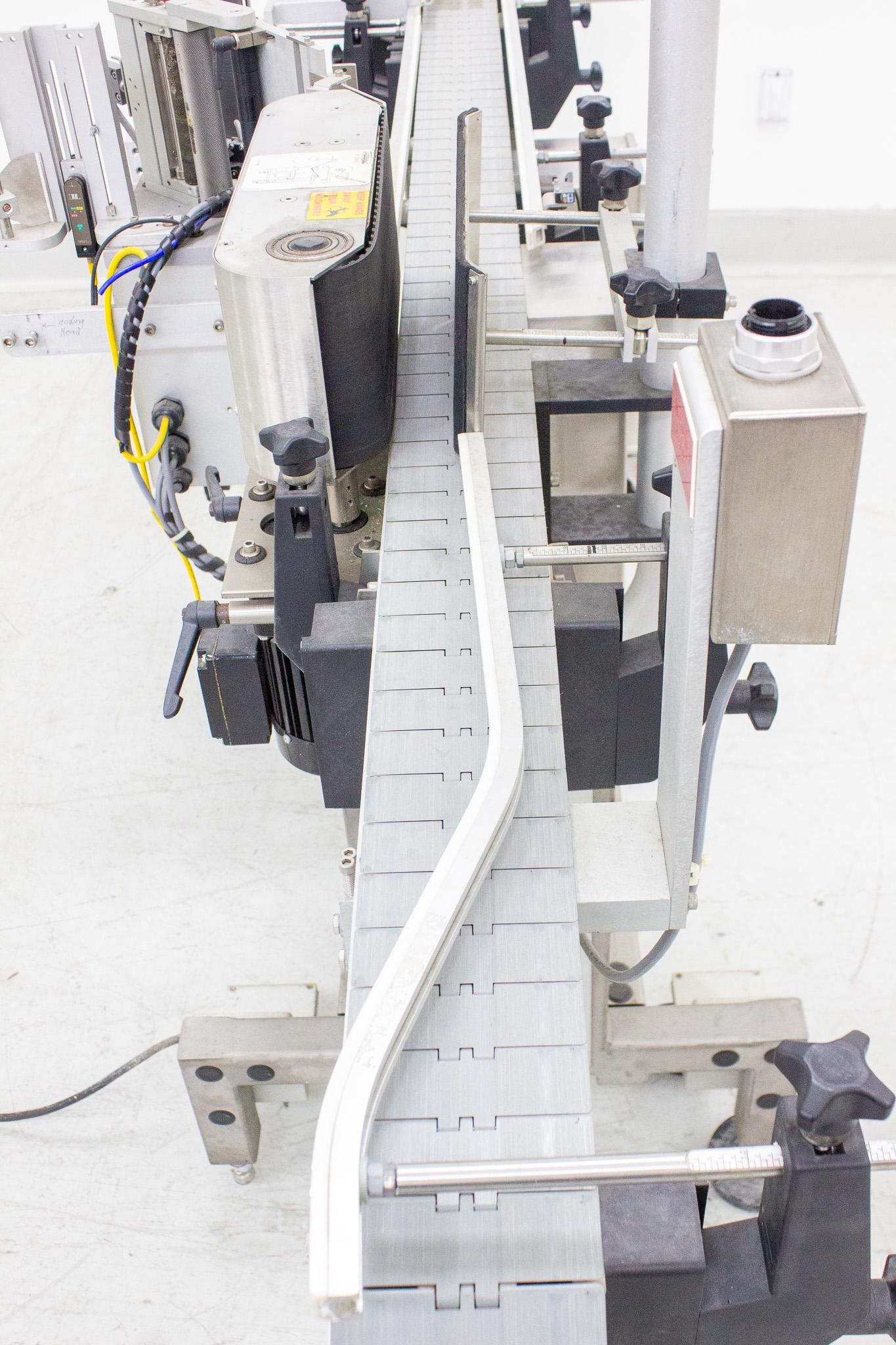 Accraply 35PW Labeling System for Panel & Wraparound Containers 1999 Model