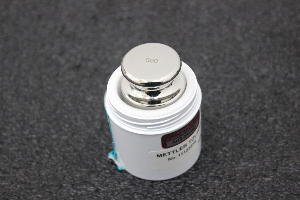 Mettler-Toledo 11123578 Accessory Scale Weight 500g Near New Condition Lab Use