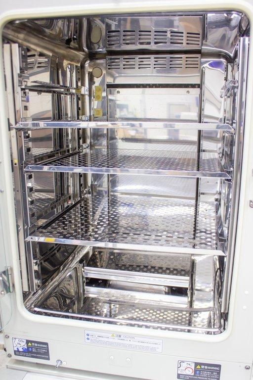 Sanyo MCO-19AIC CO2 Incubator 170L Direct Heat Antibacterial Interior