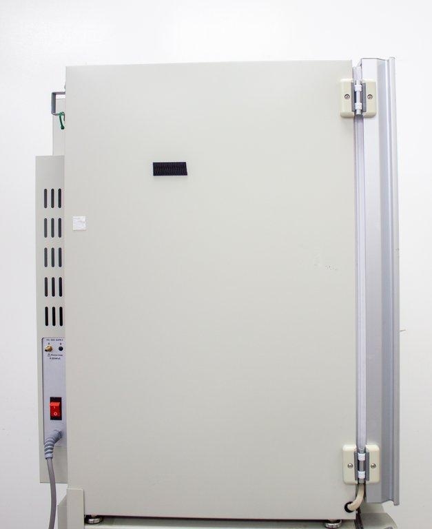 Sanyo MCO-19AIC CO2 Incubator 170L Direct Heat Antibacterial Interior