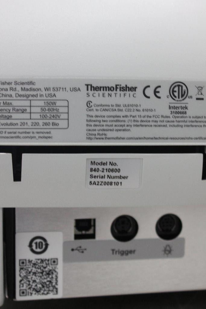 Thermo Evolution 220 UV-Vis Spectrometer Single-Well High Resolution Analyzer
