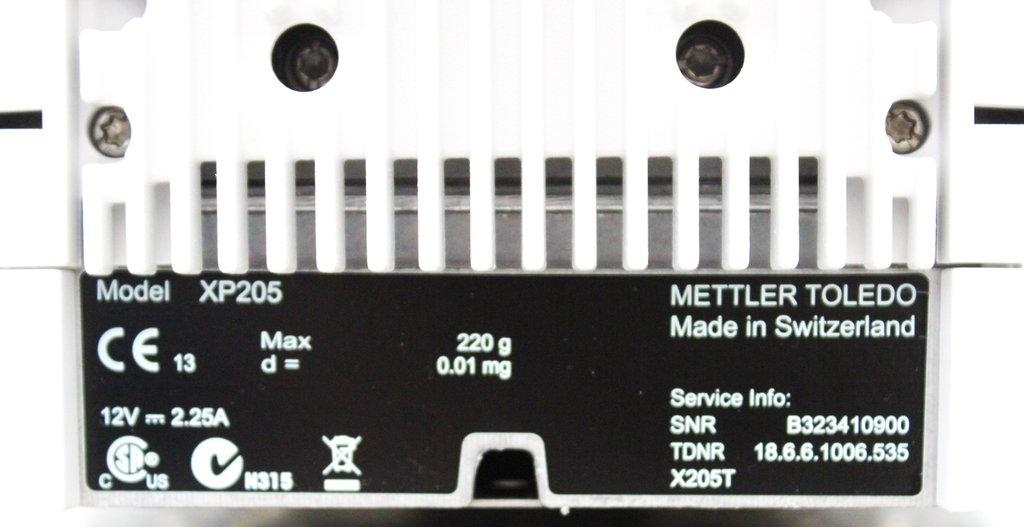 Mettler-Toledo XP205 Analytical Balance Scale High Precision Near-New