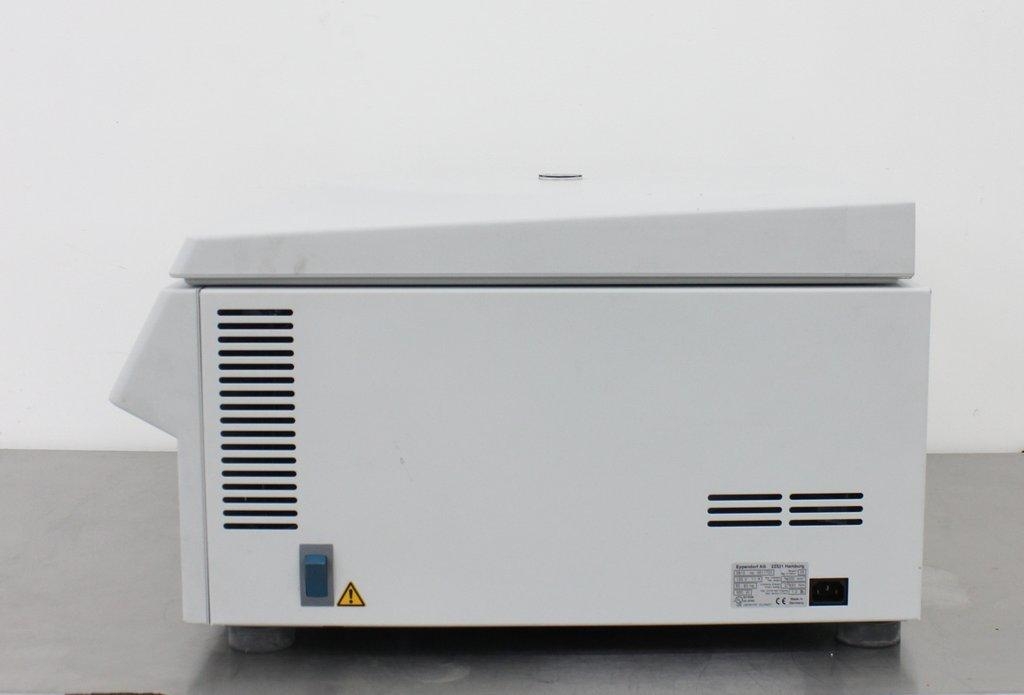 Eppendorf 5810 Centrifuge A-4-62 Rotor 6000RPM Floor Model VG Condition