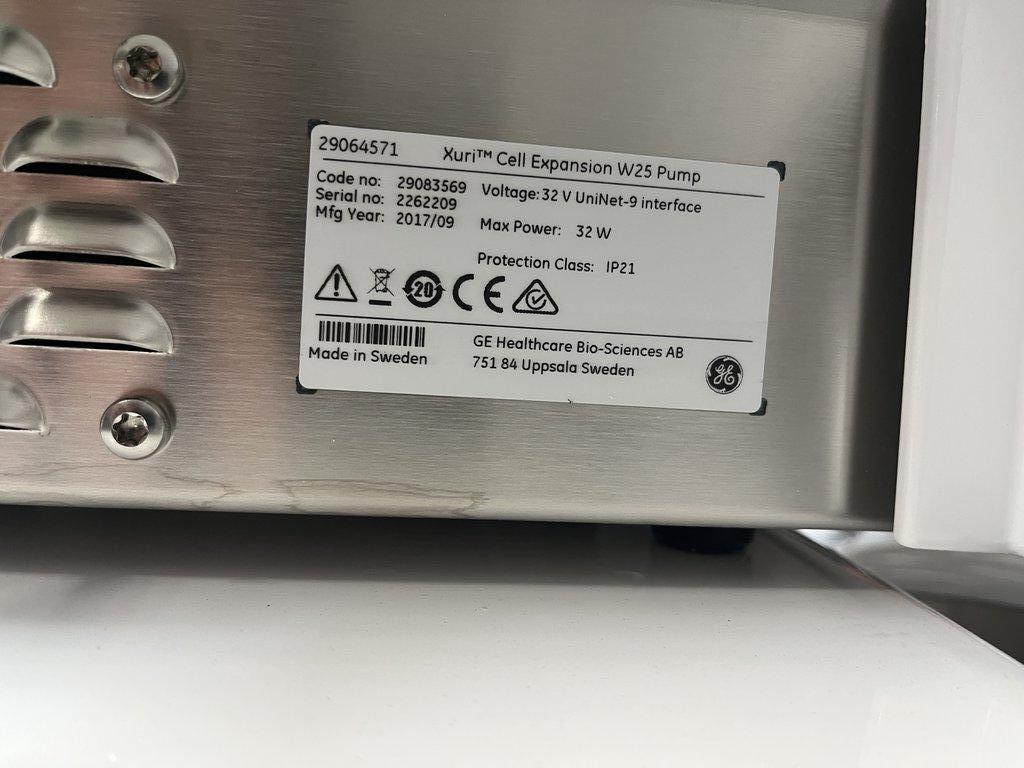 GE 29083561 Cell Analyzer Expansion System E-Condition USA