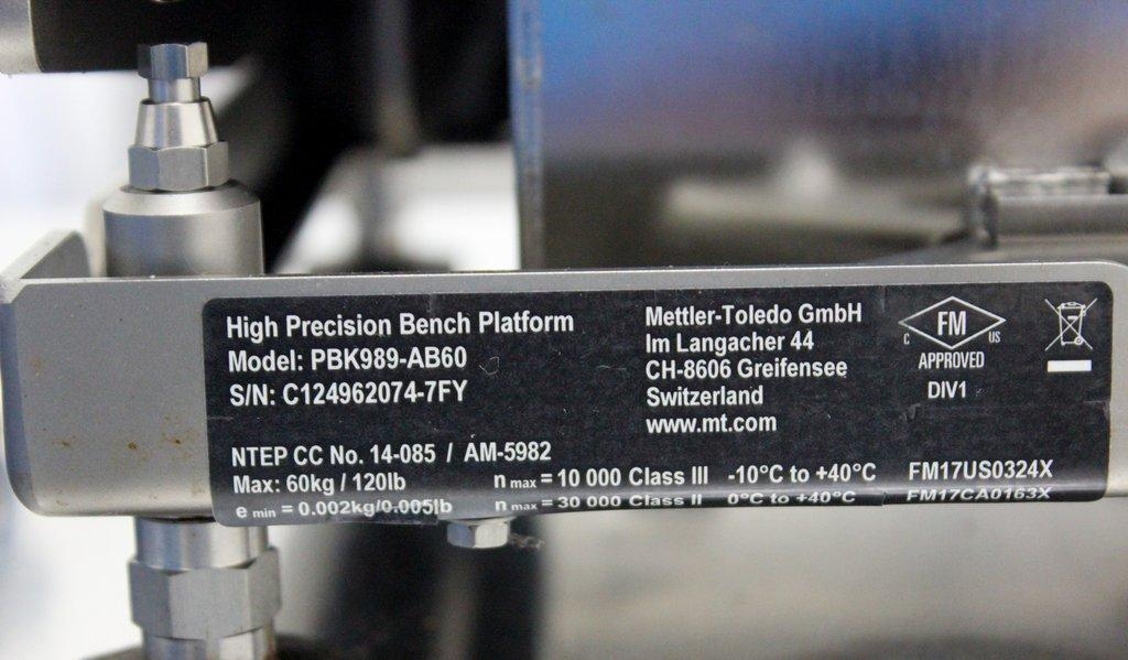 Mettler-Toledo PBK989-AB60 Precision Bench Scale with High Accuracy 120V