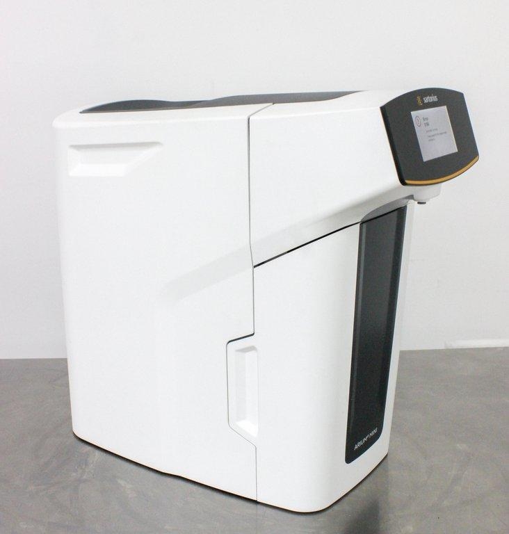 Sartorius Arium Mini Essential Lab Water System Ultrapure Type I Low TOC