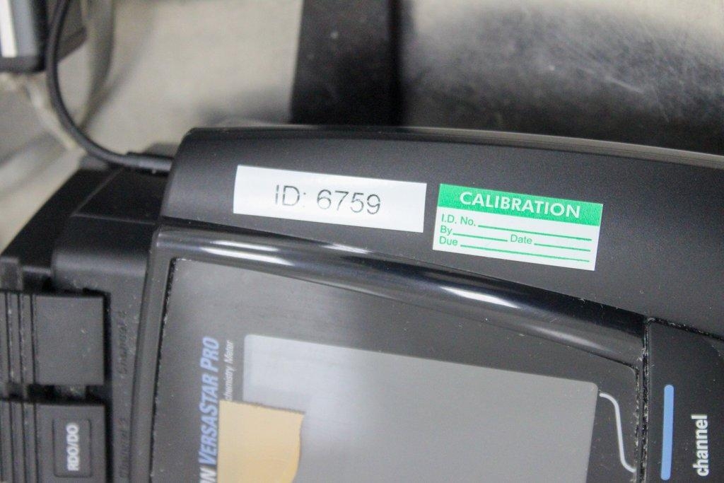 Thermo Orion VersaStar Pro Meter pH Conductivity 120V 50/60Hz VG