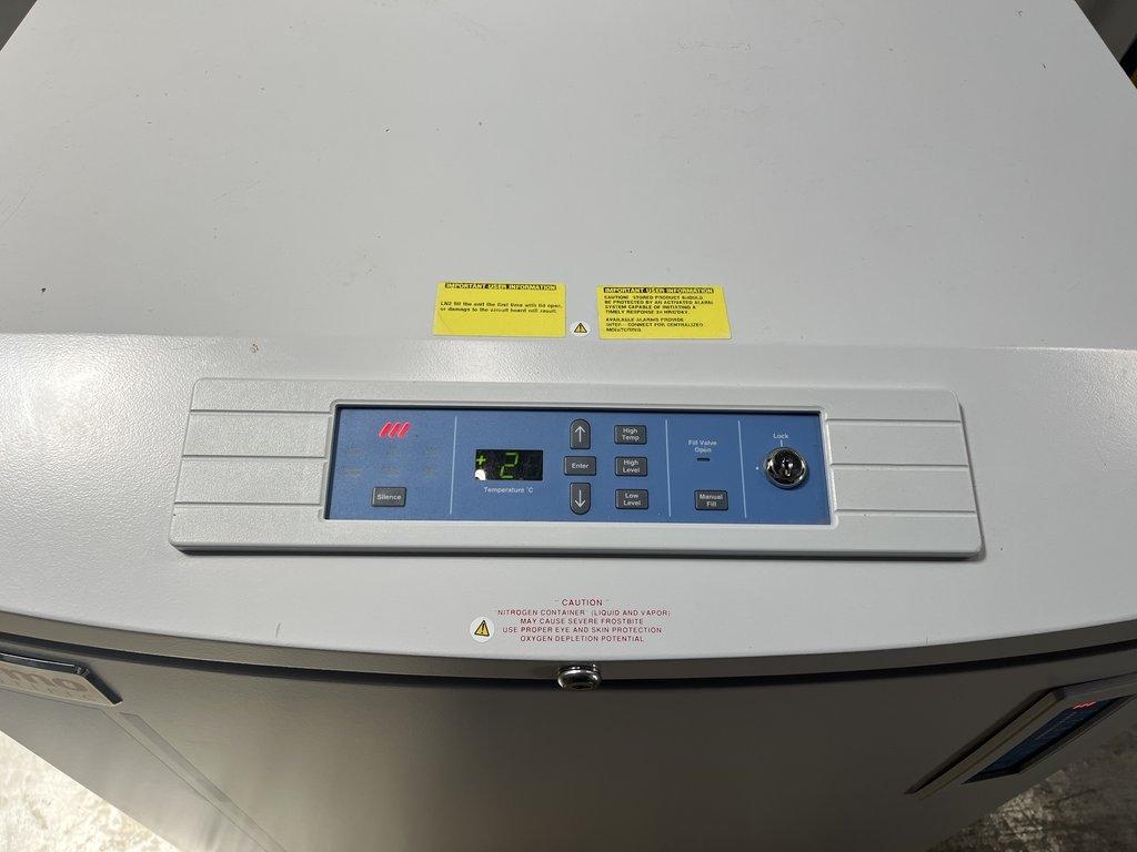 Thermo 7404 CryoPlus Liquid Nitrogen System Cold Storage Cryofreezer Storage