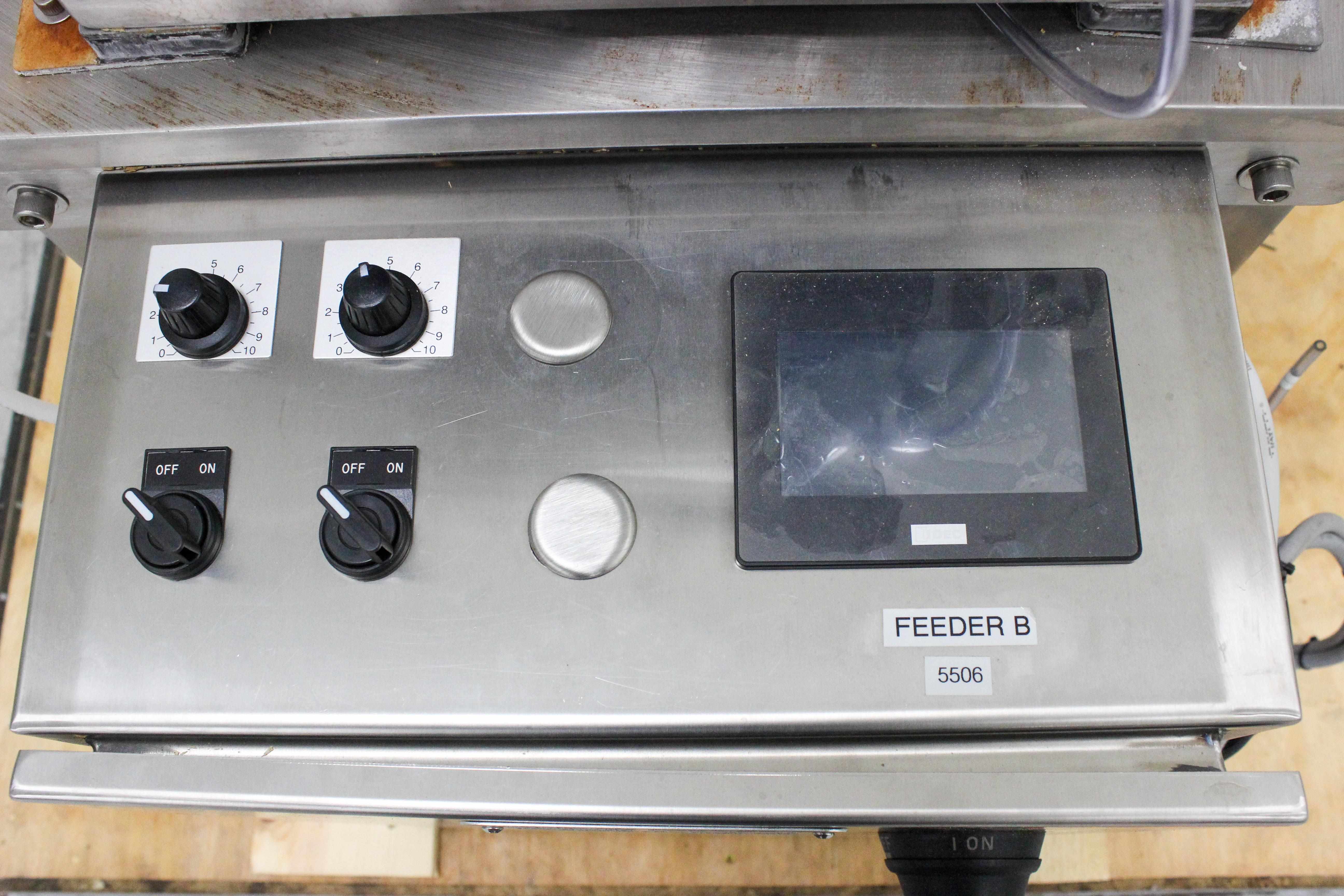 R-Tech Vibratory Bowl Feeder 15-110AC-FC-B-H-CS Automates Sorting In Use