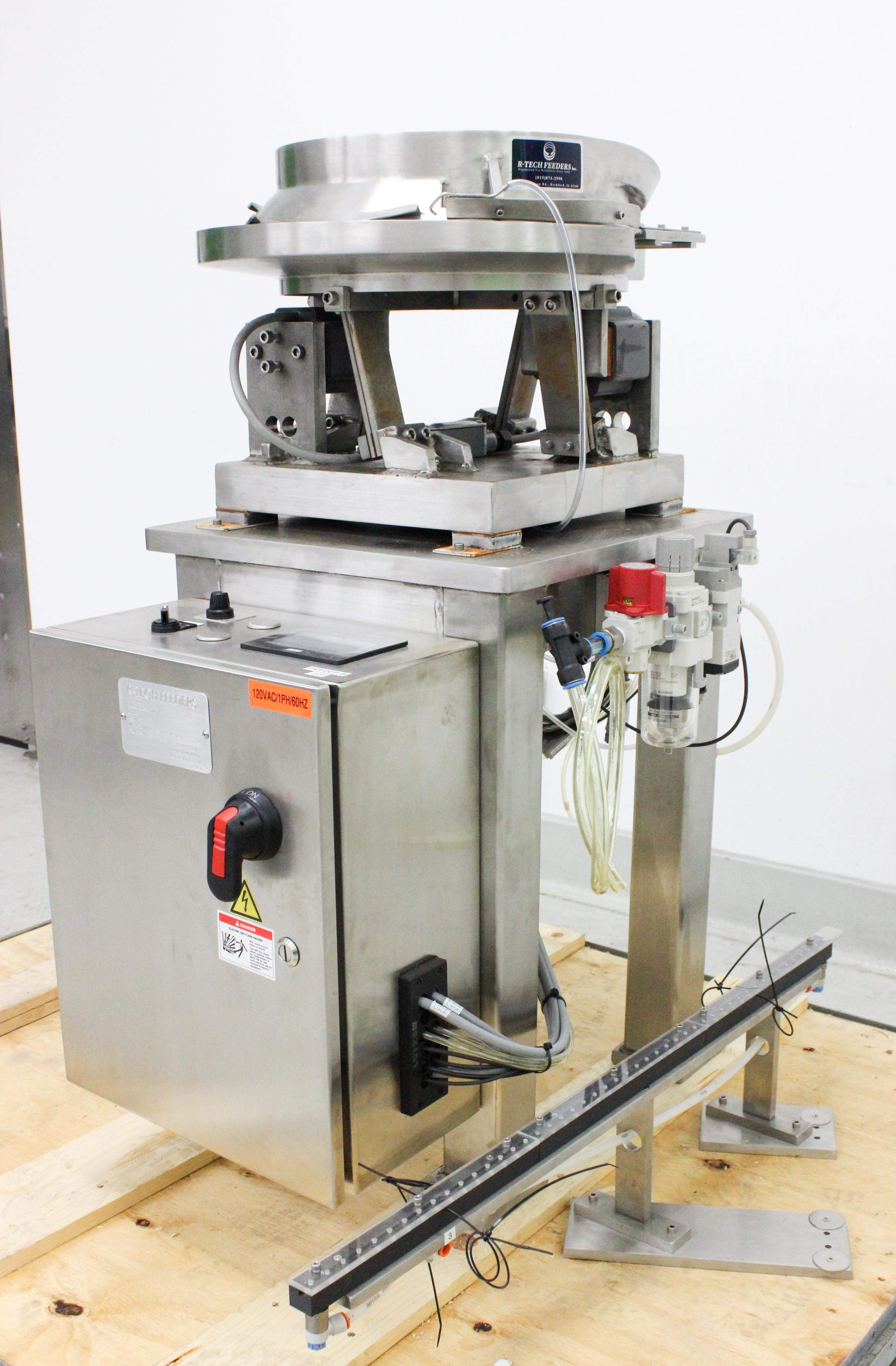 R-Tech 15-110AC Vibratory Bowl Feeder High-Output 1600 PPM Sorting System