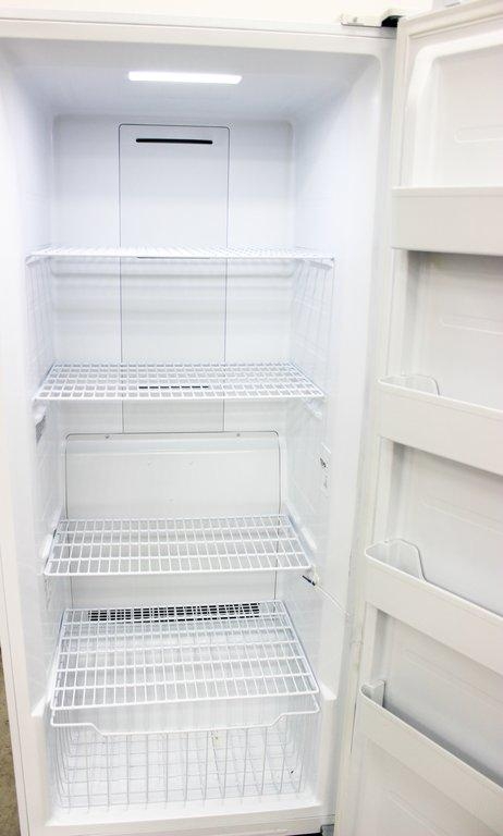 Summit UF22W Convertible Upright Freezer Refrigerator 21 cu.ft. Versatile Storage