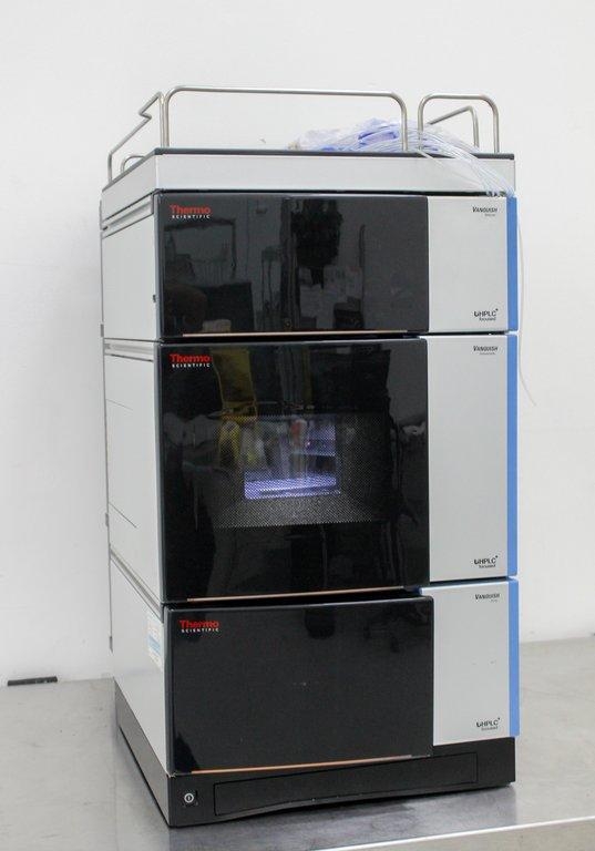 Thermo Vanquish Horizon UHPLC Diode Array Detector Pump Powers On Functions