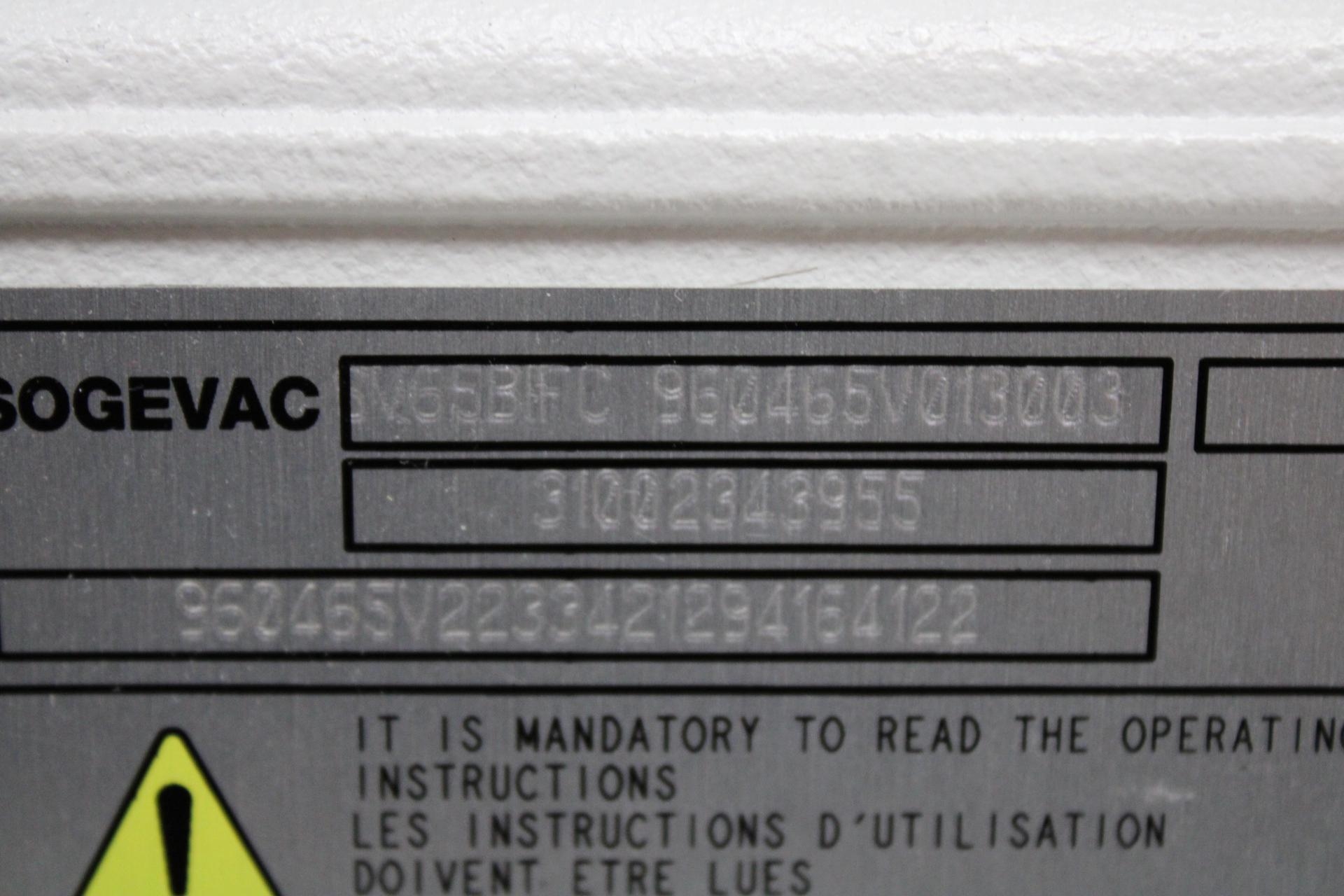 Leybold Sogevac SV65BIFC Vacuum Pump, Compact Design, Low Noise, 200-240V