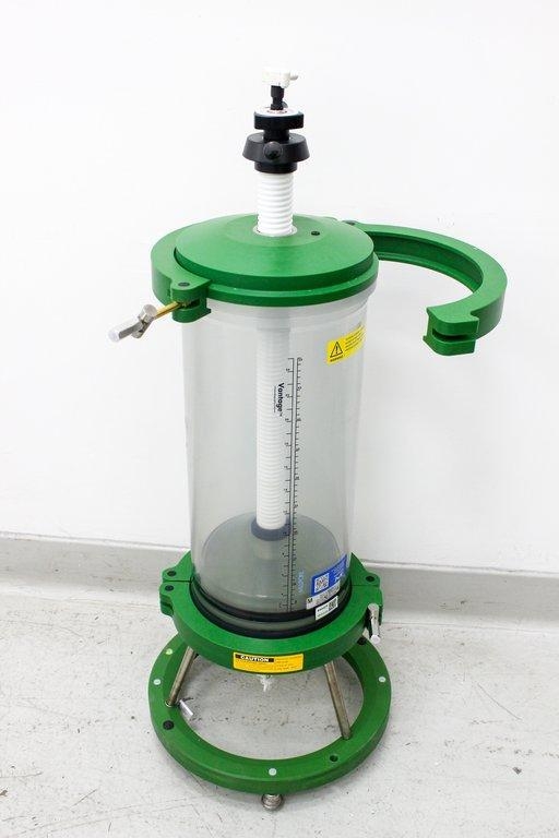 Millipore Vantage Chromatography System Model 87925001, 60 lb, E Condition
