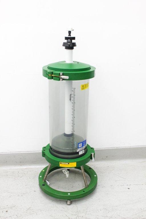 Millipore Vantage Chromatography System Model 87925001, 60 lb, E Condition