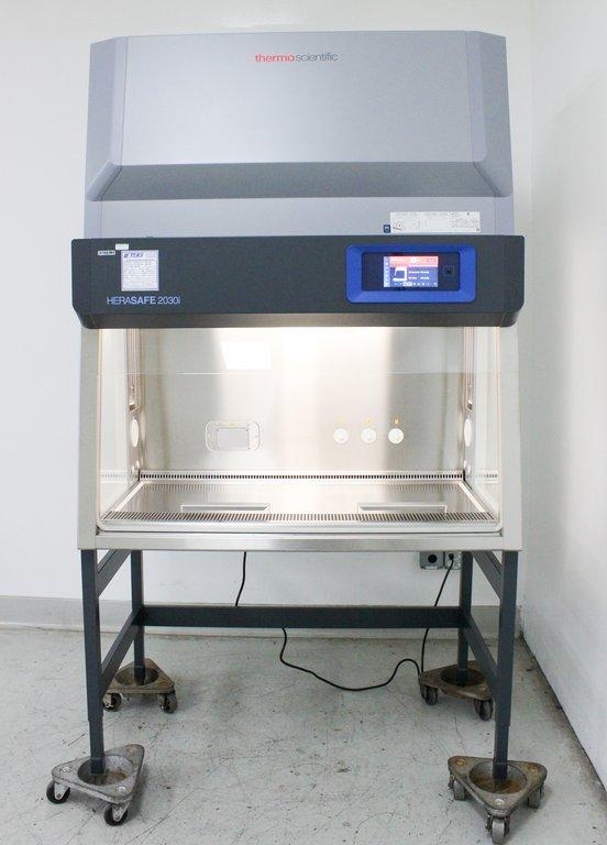 Thermo Herasafe 2030i Biosafety Cabinet Class II A2 4ft with UV Technology