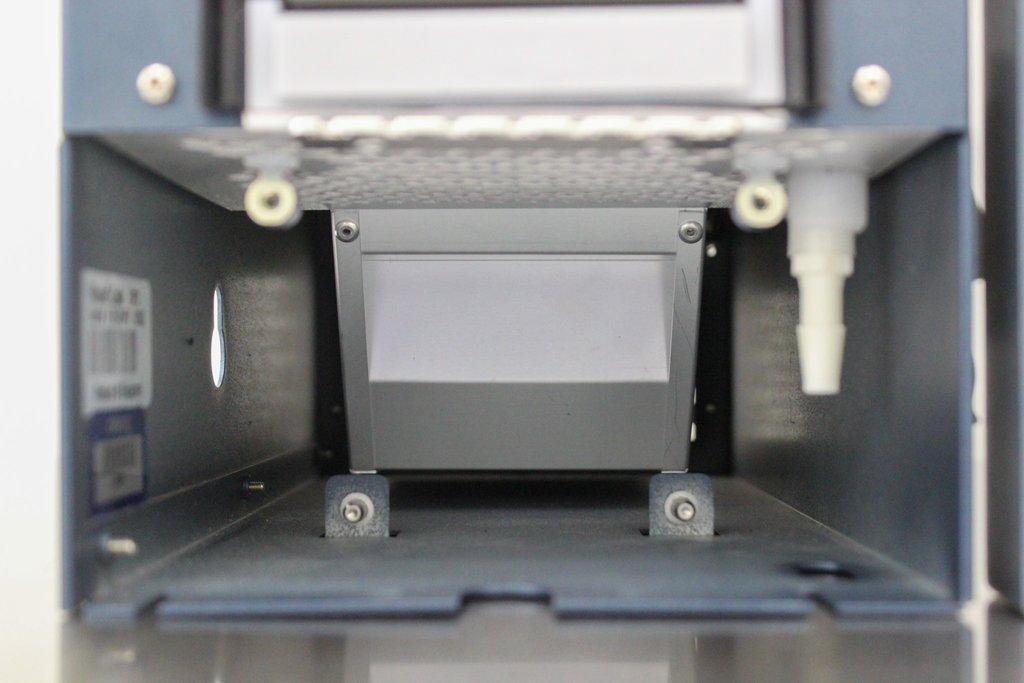 Waters HPLC Column Heater Cooler UPX:186015011 Lab Chiller Heater