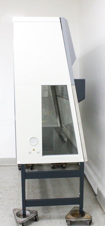 Thermo Herasafe 2030i Biosafety Cabinet 6 ft With UV Technology Fair Condition