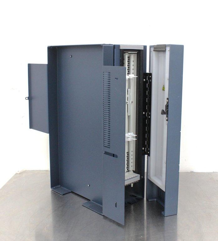 Waters HPLC Column Heater/Cooler 186015011 Lab Accessory 100V-240V 50Hz/60Hz