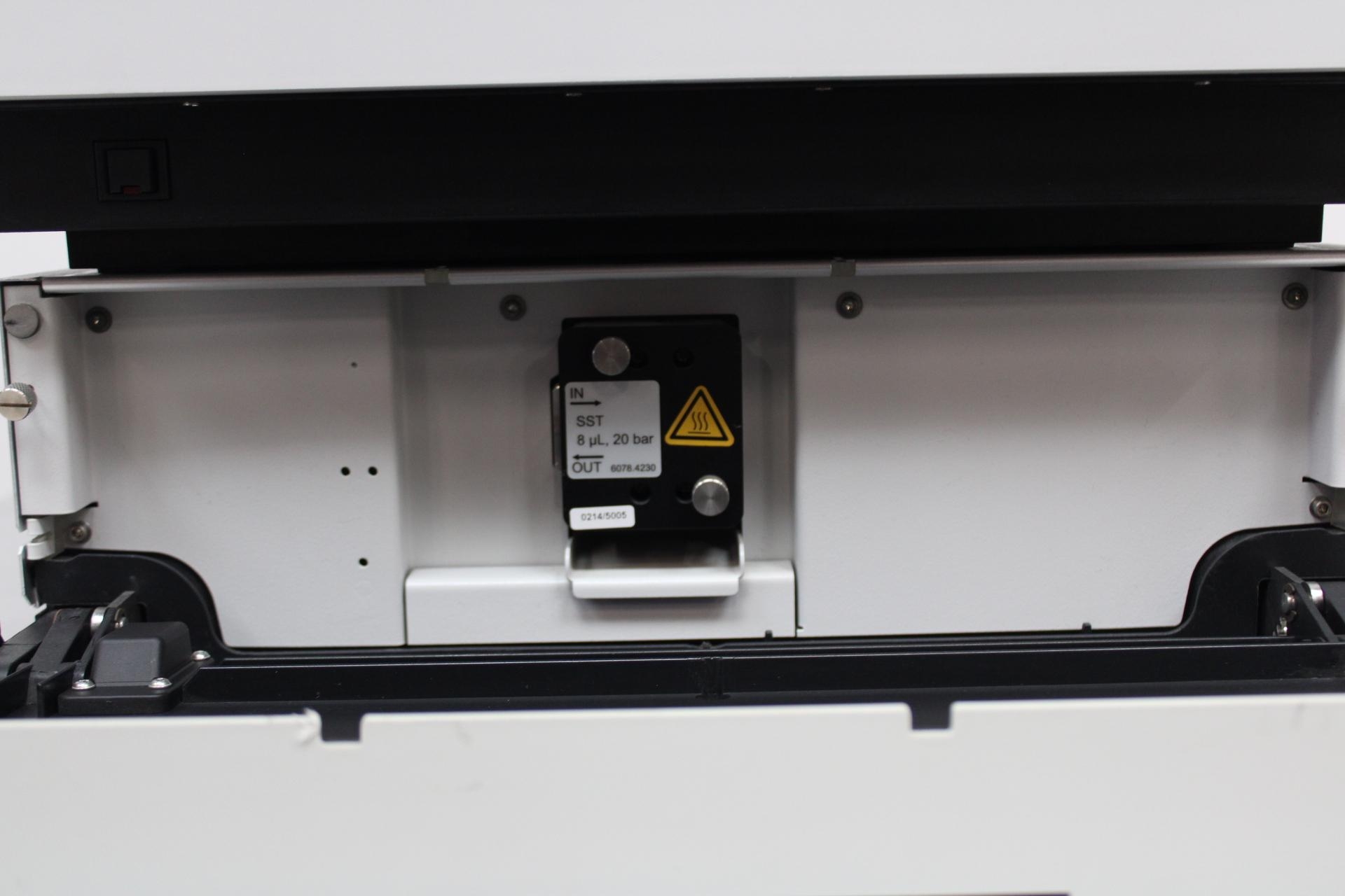 Thermo Dionex UltiMate 3000 HPLC System Fluorescence Detection