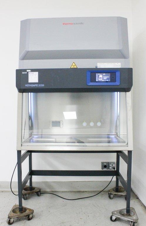 Thermo Herasafe 2030i BSC Class II A2 Includes Stand 2021 Model 120V