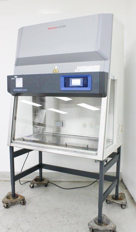 Thermo Herasafe 2030i BSC Class II A2 Includes Stand 2021 Model 120V