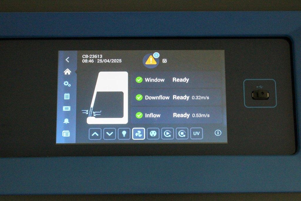 Thermo Herasafe 2030i BSC Class II A2 Includes Stand 2021 Model 120V