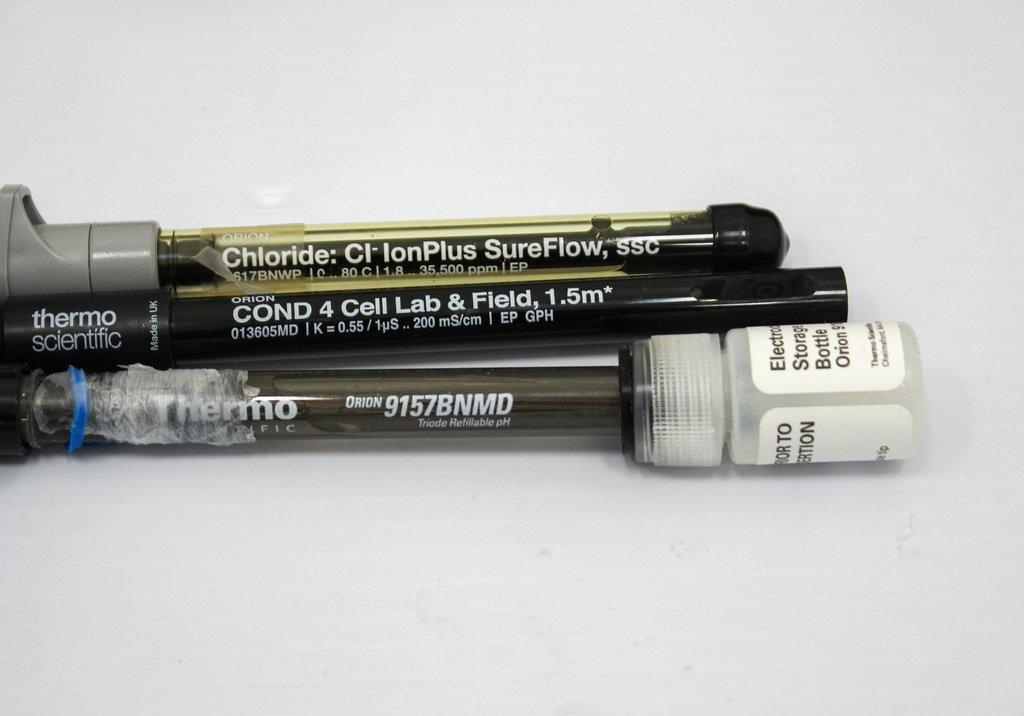 Thermo Orion VersaStar Pro Laboratory Meter pH Conductivity Temperature Measure