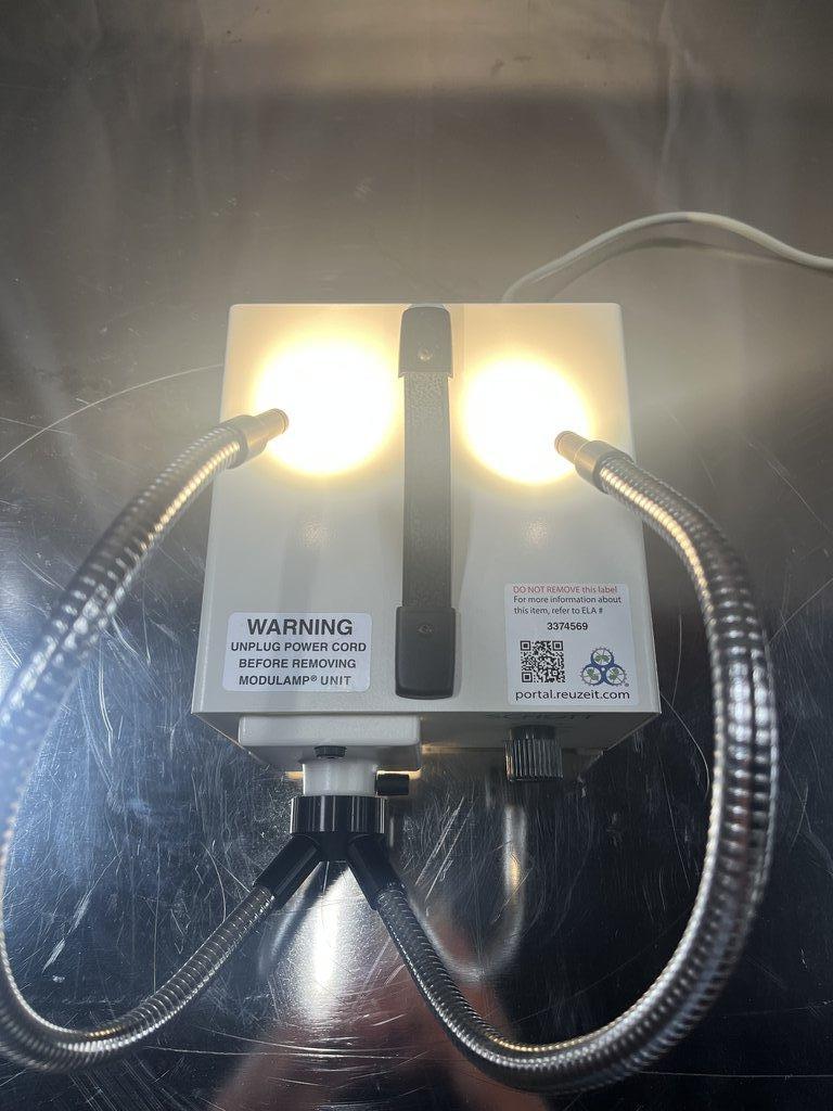 Schott A20500.2 Fiber Optic Illuminator, Good Condition