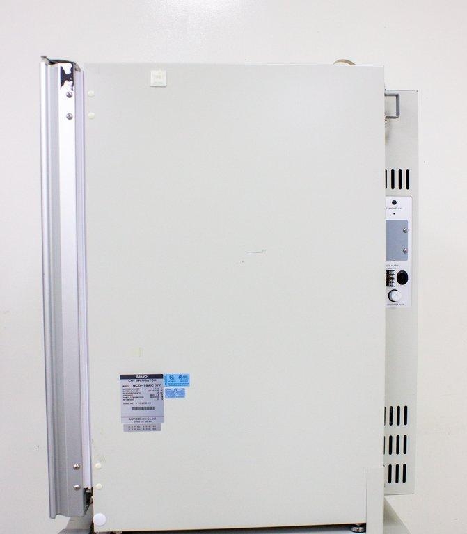 Sanyo MCO-19AIC UV CO2 Incubator 170L Temperature Control Japan
